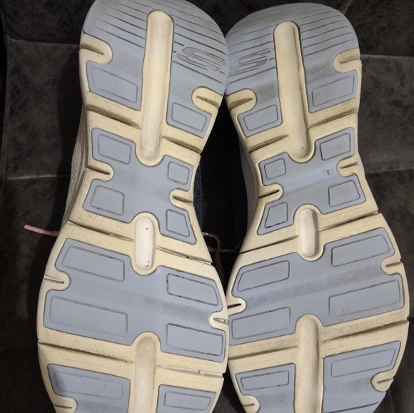 Women's Sketchers Arch Fit - Picture 5 of 6